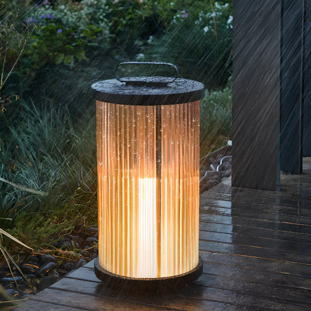 Lampe cylindrique en verre clair à grain vertical pour poteau