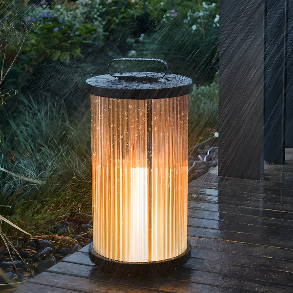 Lampe cylindrique en verre clair à grain vertical pour poteau