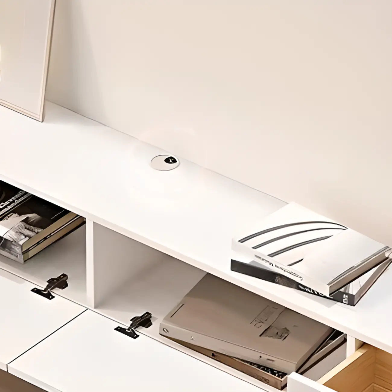 Mobile TV sospeso 55" in gomma bianca con gestione cavi