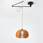 Suspension ronde moderne et flexible en bois massif et métal