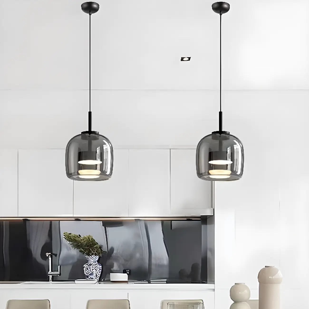 Suspension LED géométrique en métal et verre à intensité variable