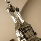 Suspension industrielle argentée en forme de dôme pour cuisine