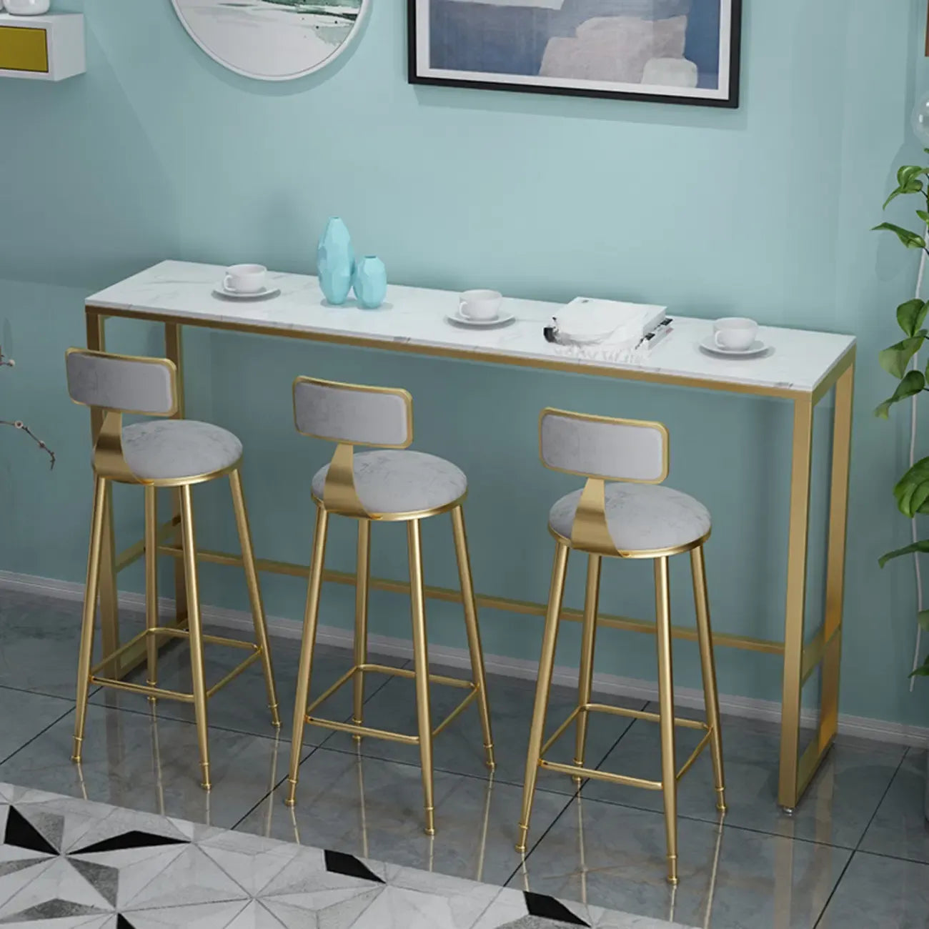 Tables de bar élégantes avec plateau en marbre blanc