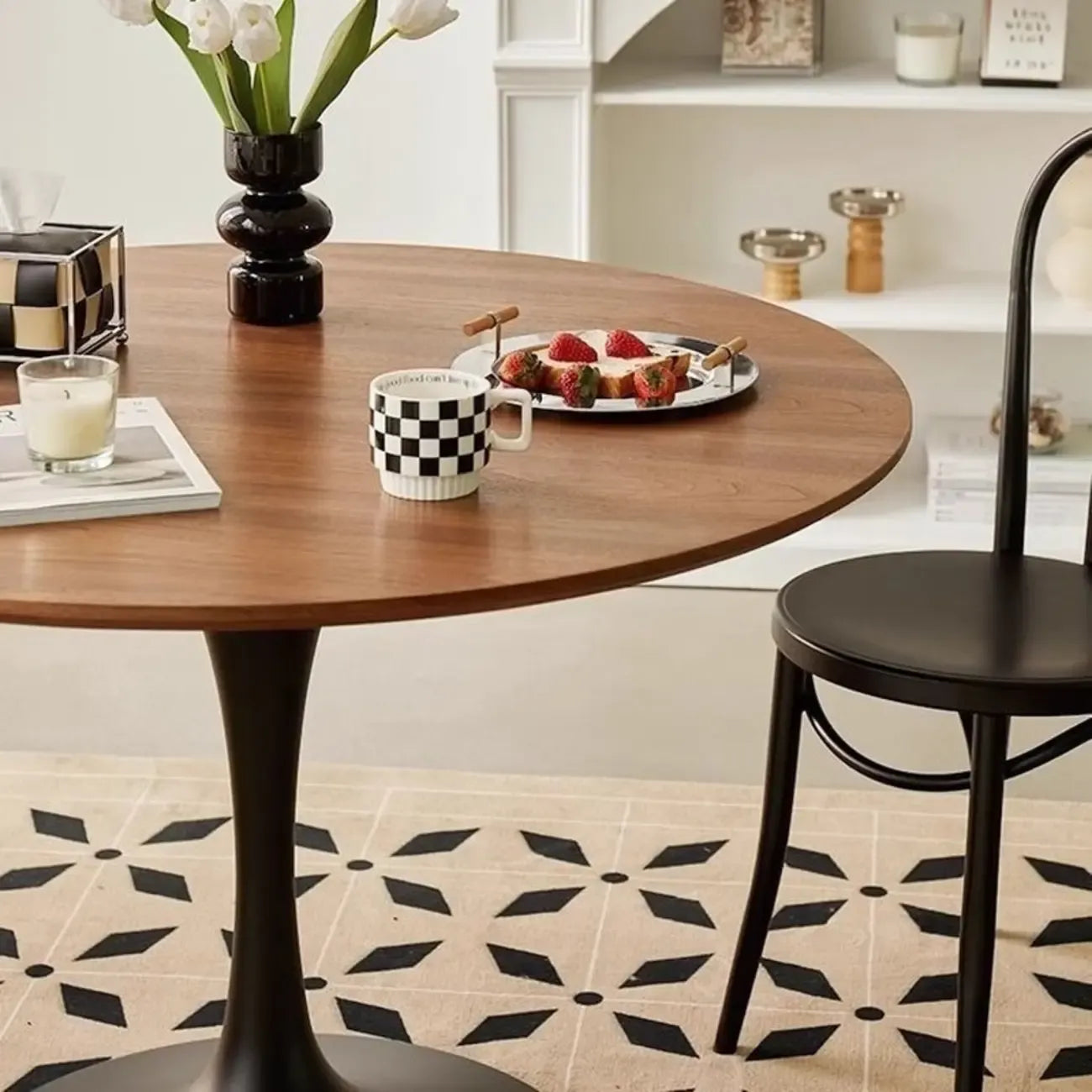 Table de salle à manger ronde décontractée en métal noir et bois