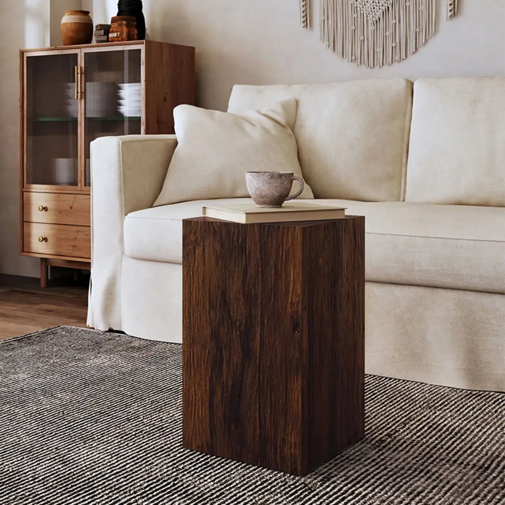 Table d'appoint carrée Pillar en pin rustique