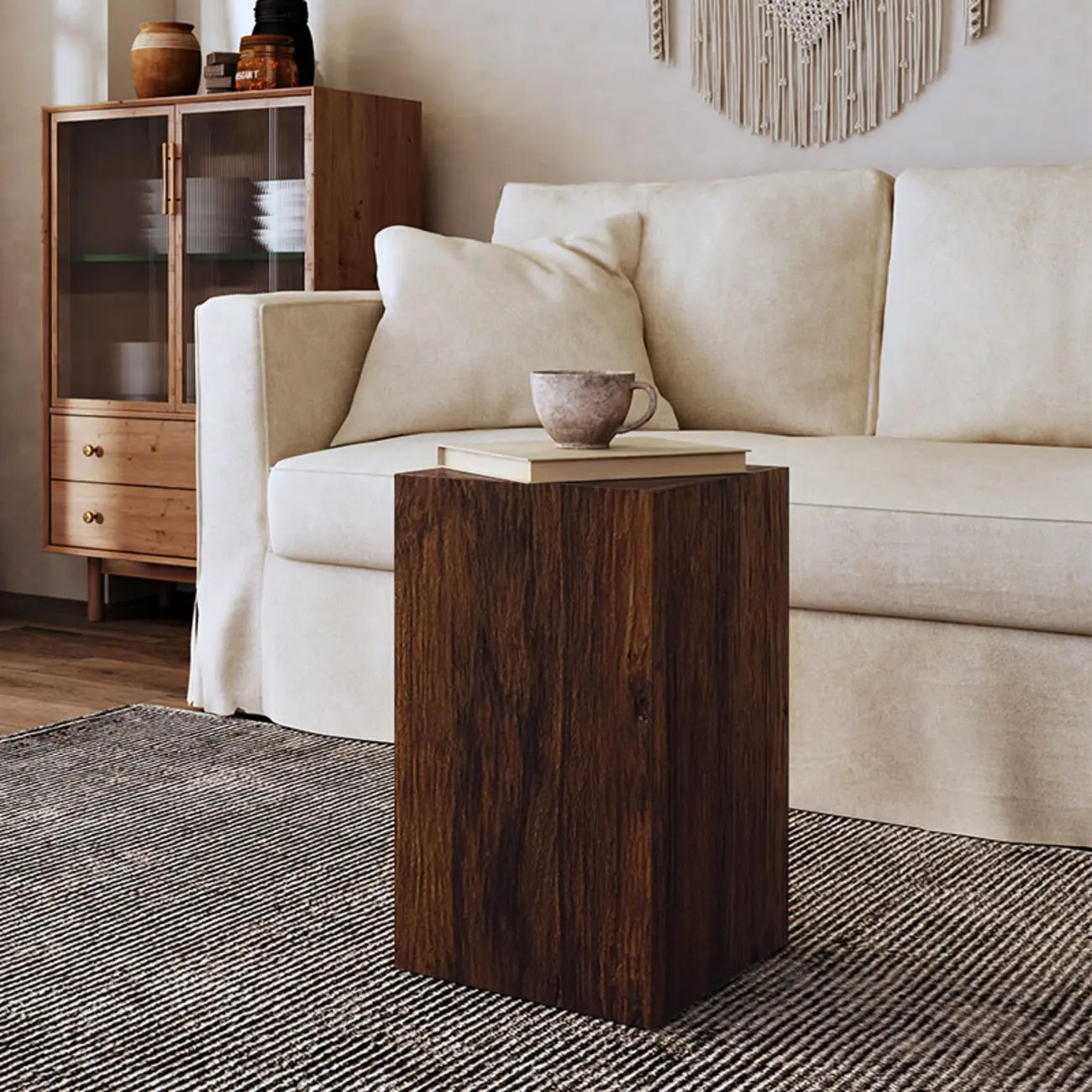 Table d'appoint carrée Pillar en pin rustique