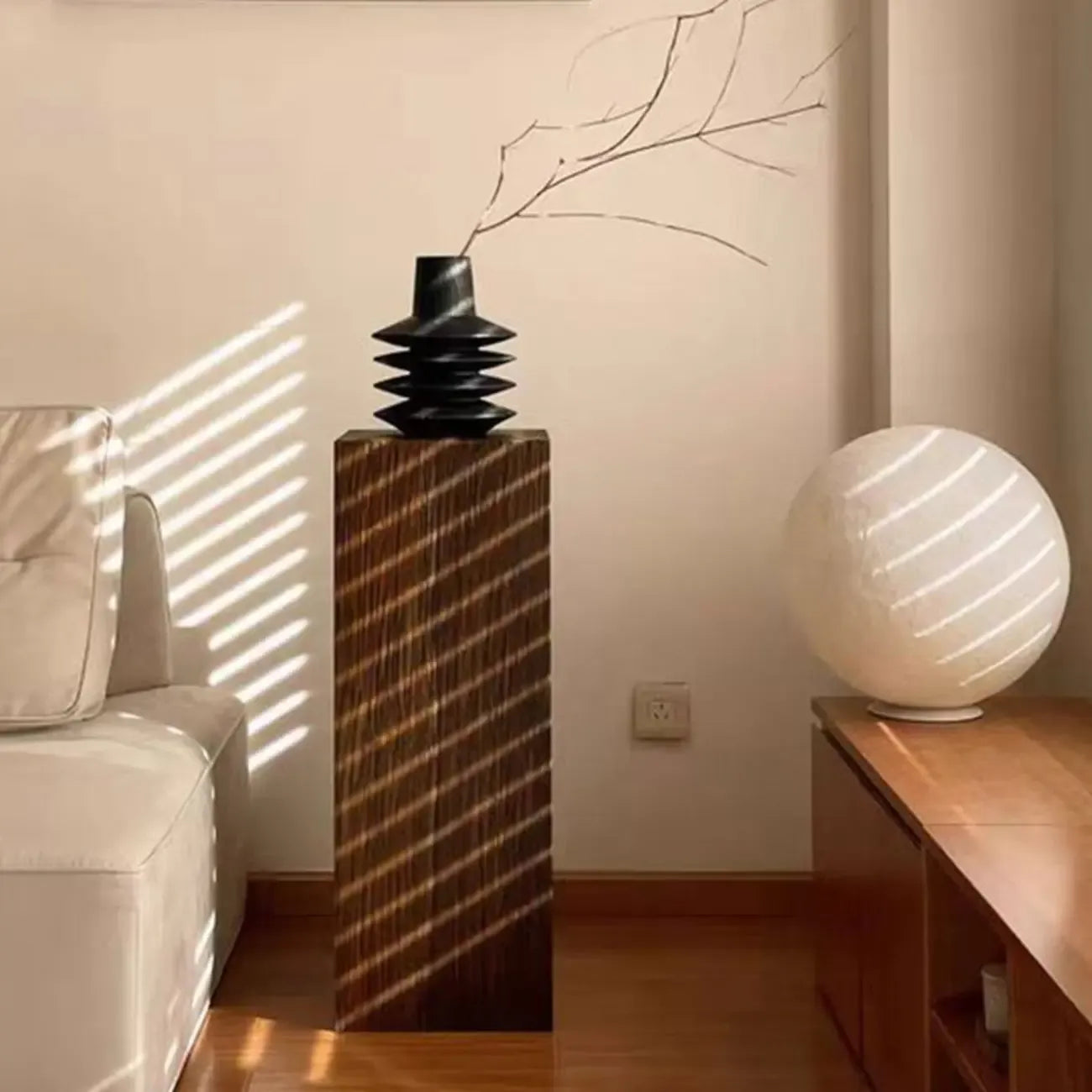 Table d'appoint carrée Pillar en pin rustique