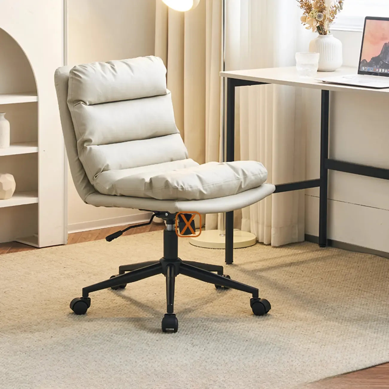 Chaise de bureau réglable décontractée en cuir beige
