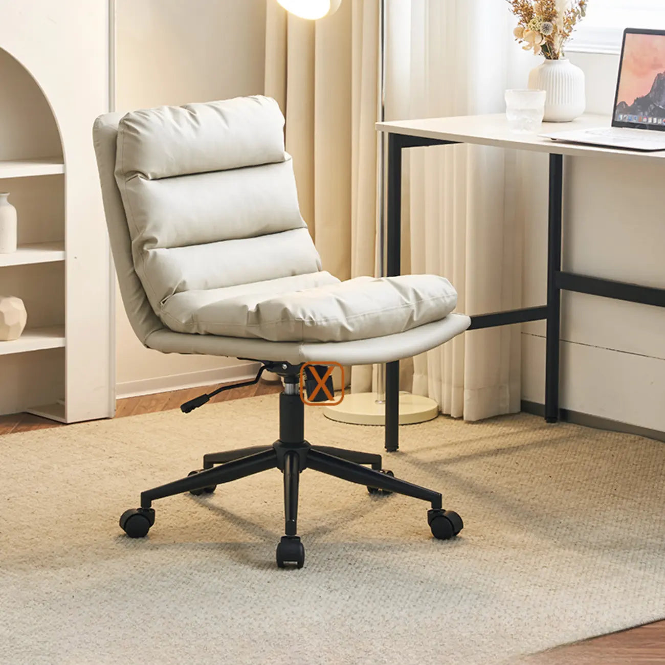 Chaise de bureau réglable décontractée en cuir beige