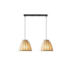 Suspension en tissu beige en forme de cloche