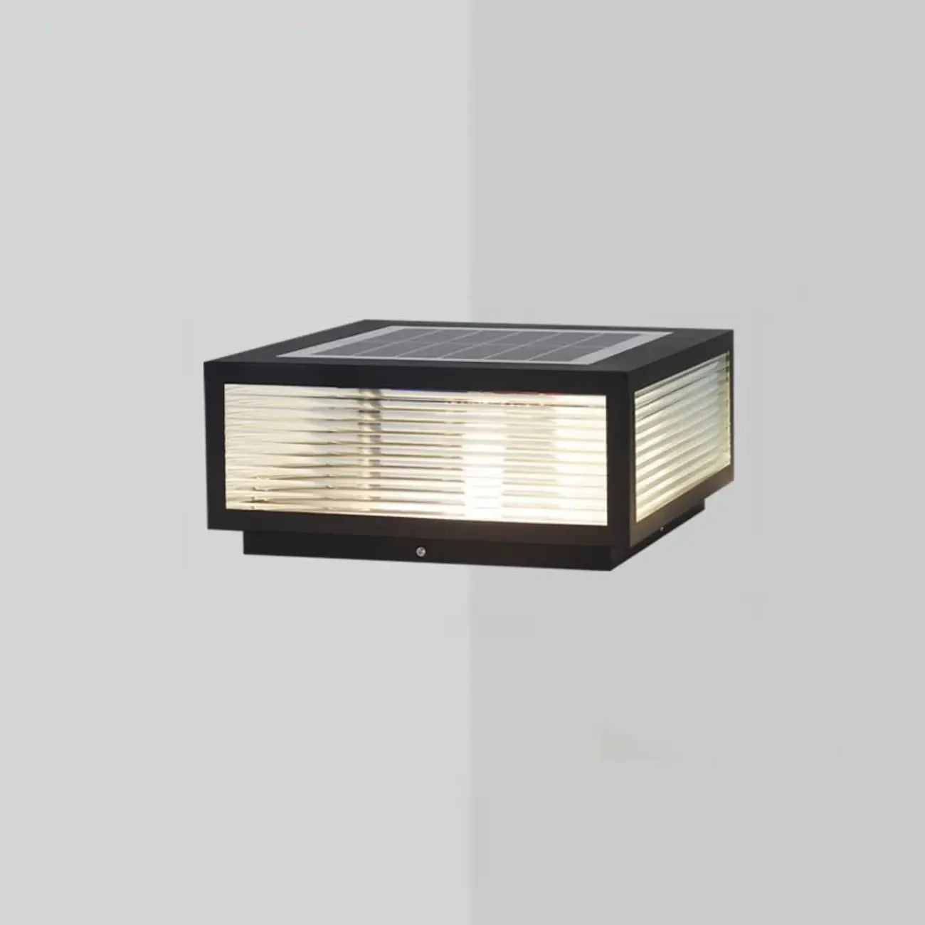 Lampes solaires carrées noires pour poteaux d'extérieur en métal
