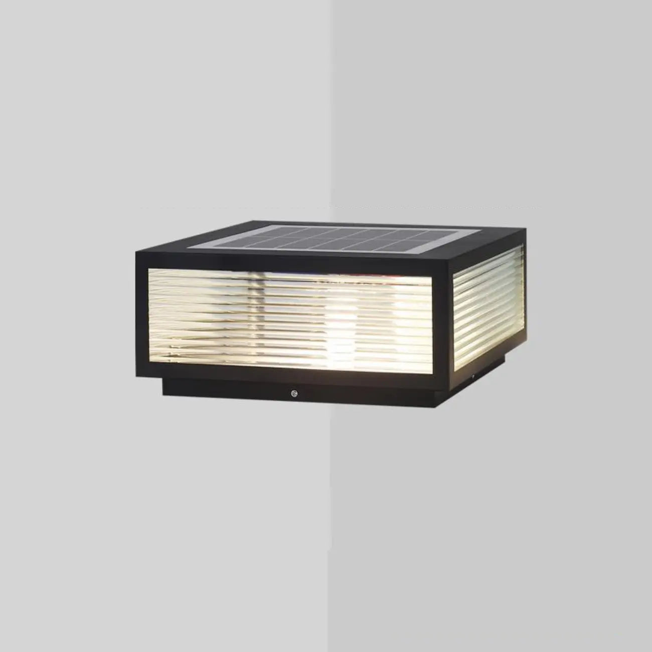 Lampes solaires carrées noires pour poteaux d'extérieur en métal