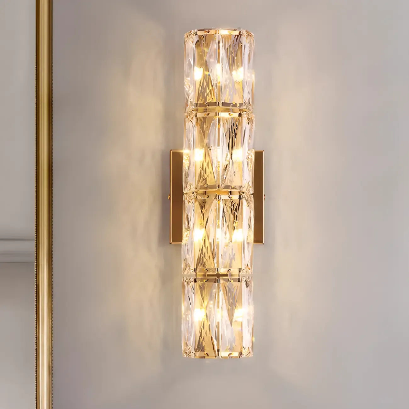 Applique murale d'ambiance pilier en cristal clair Sheen