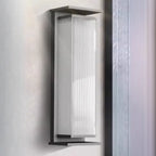 Applique murale d'extérieur moderne en métal noir et plastique nervuré