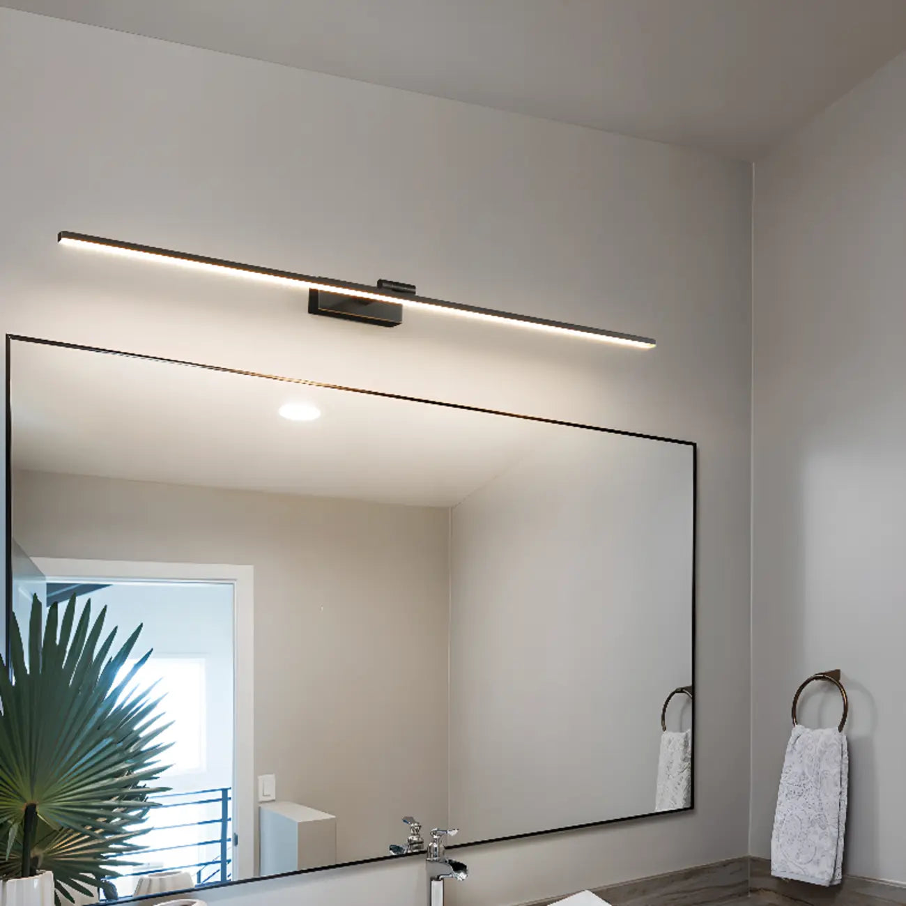 Applique murale minimaliste linéaire en métal avec variateur à 3 niveaux pour salle de bain