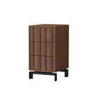 Armoire de rangement utilitaire en bois brun ondulé de style moderne du milieu du siècle
