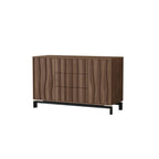Armoire de rangement utilitaire en bois brun ondulé de style moderne du milieu du siècle