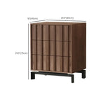 Armoire de rangement utilitaire en bois brun ondulé de style moderne du milieu du siècle