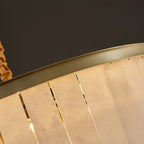Lustre circulaire classique à plusieurs niveaux en albâtre doré