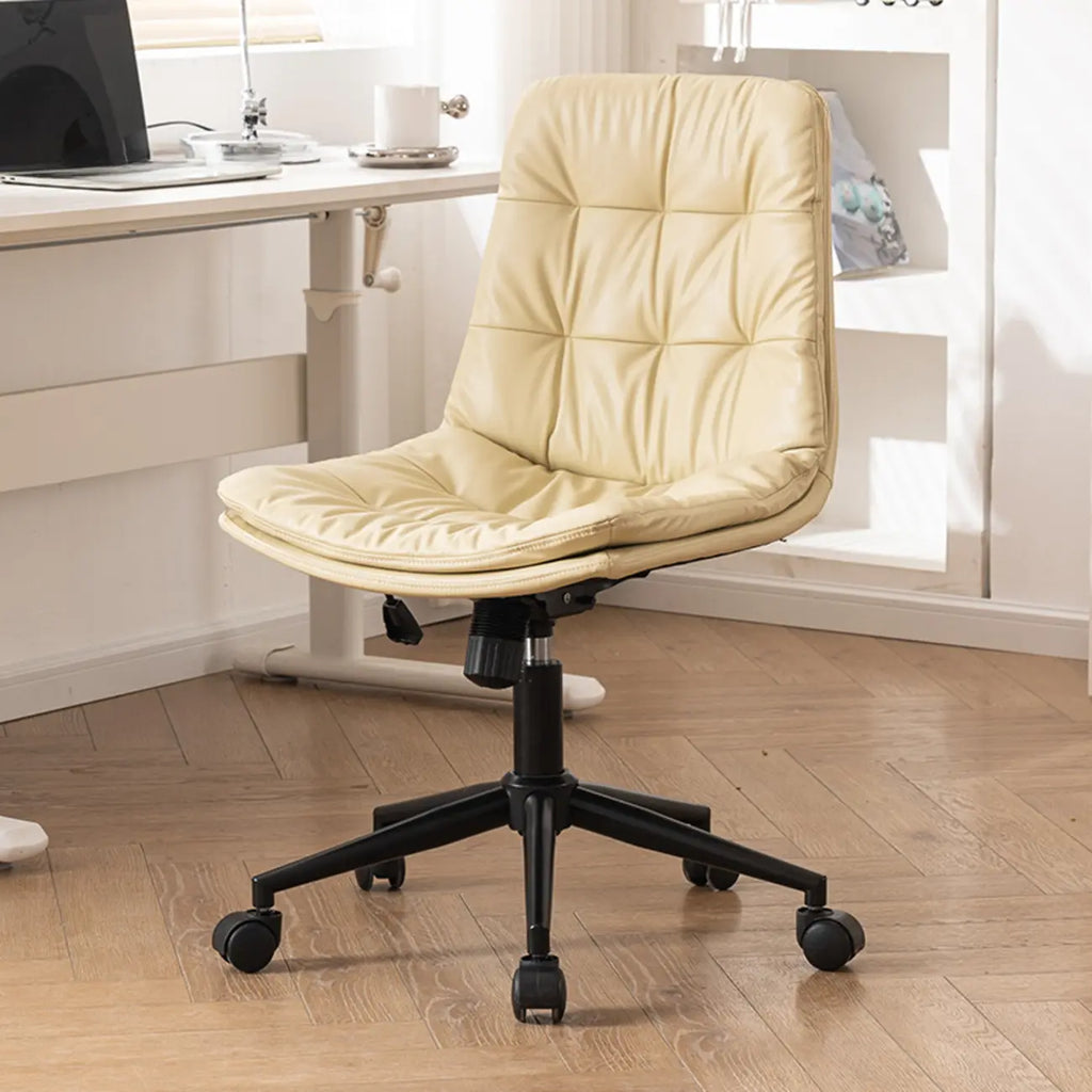 Fauteuil de bureau pivotant réglable en similicuir beige moderne