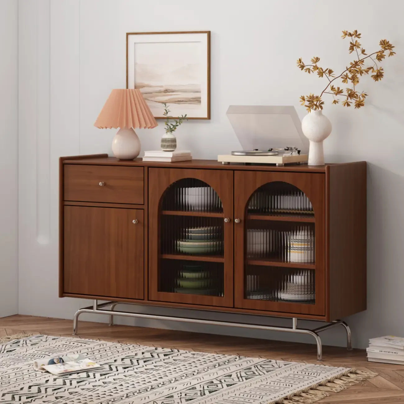 Meuble moderne en bois, métal et rotin avec base en métal pour salon
