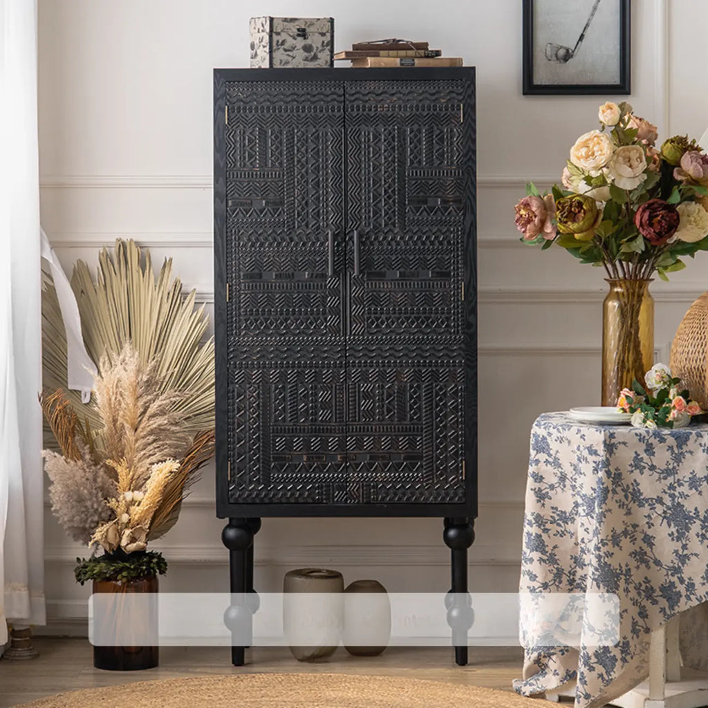 Meuble de salon moderne en bois noir finement sculpté