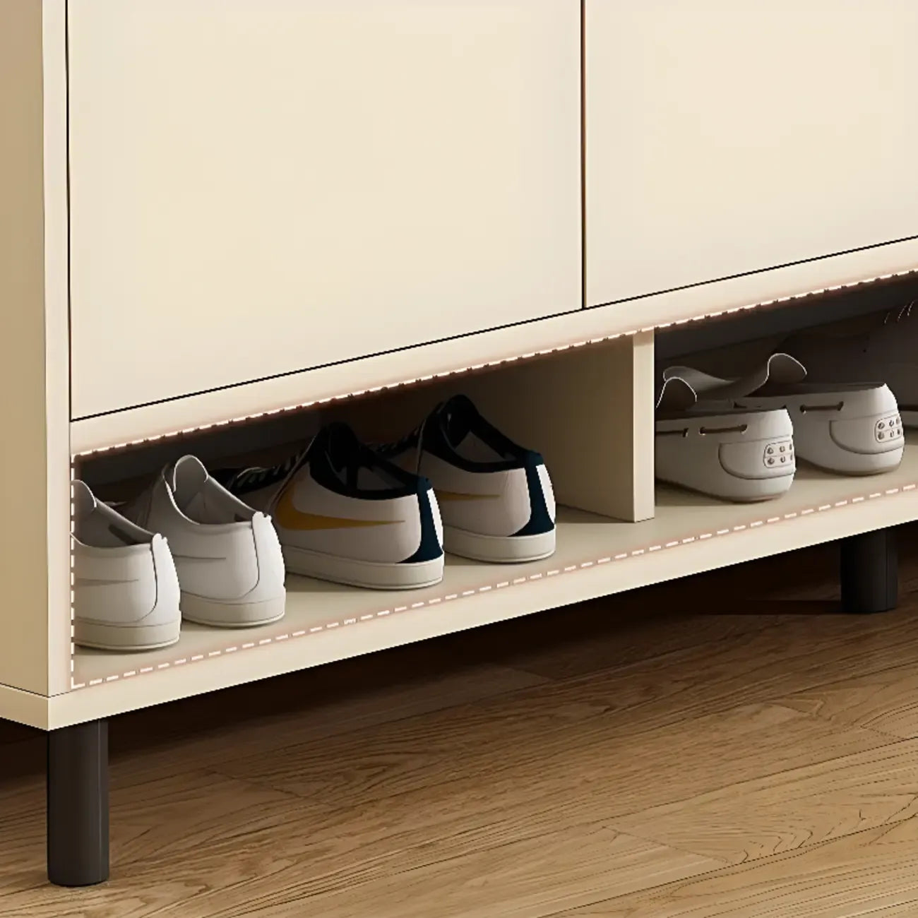 Armoire à chaussures en bois blanc cassé pour entrée
