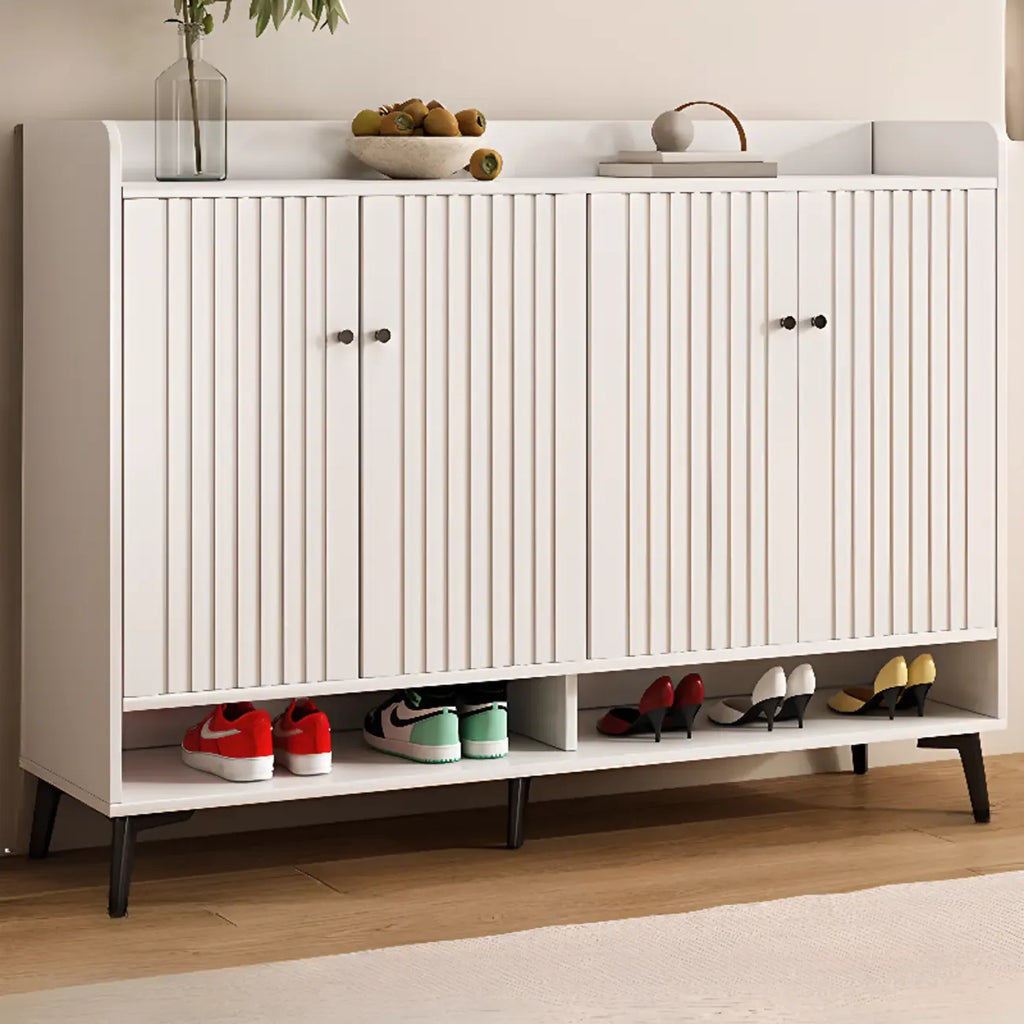 Armoire à chaussures en bois blanc cassé pour entrée
