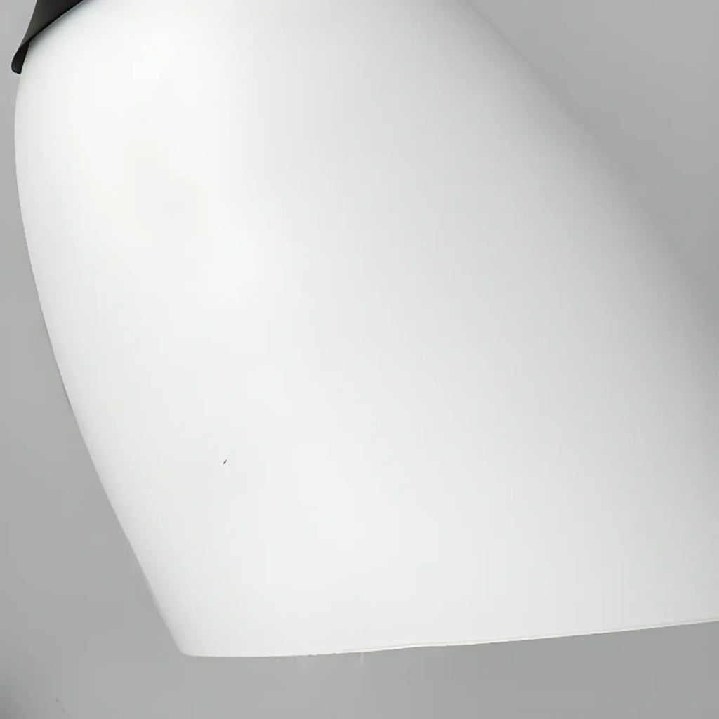 Applique murale minimaliste en verre blanc pour l'éclairage de chambre
