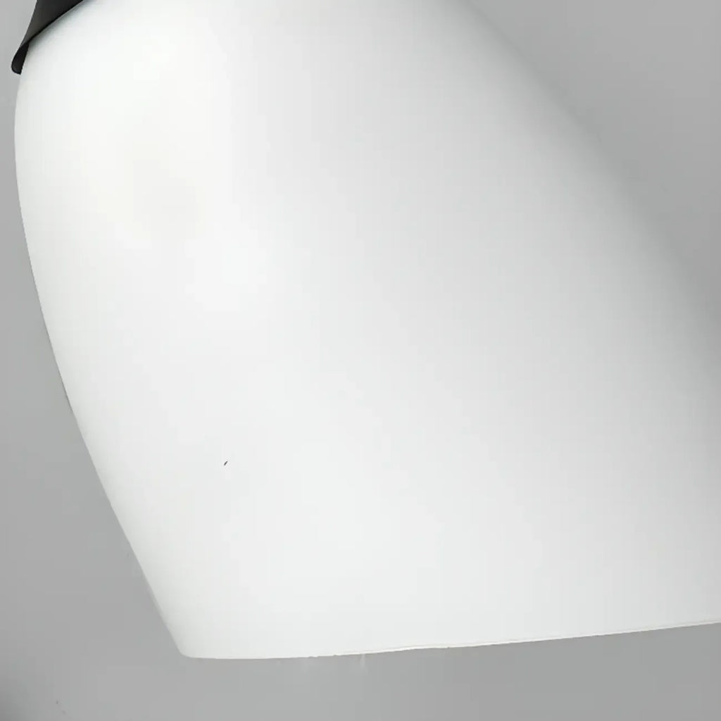 Applique murale minimaliste en verre blanc pour l'éclairage de chambre