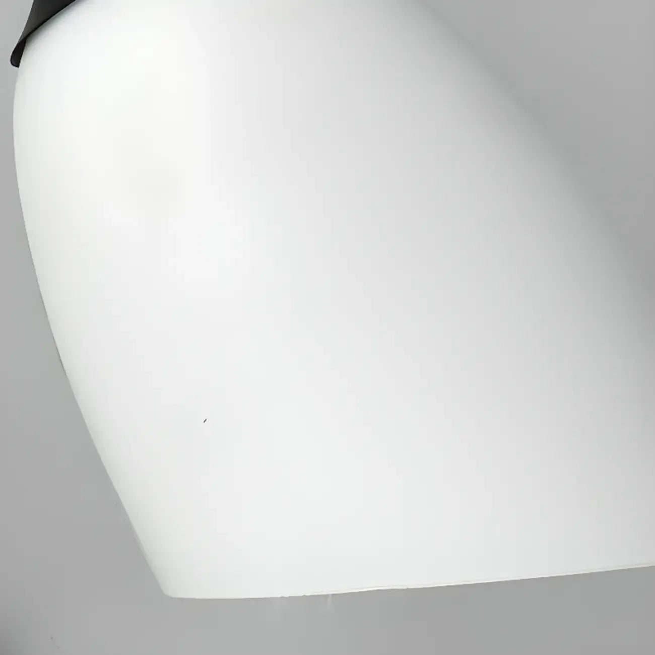 Applique murale minimaliste en verre blanc pour l'éclairage de chambre