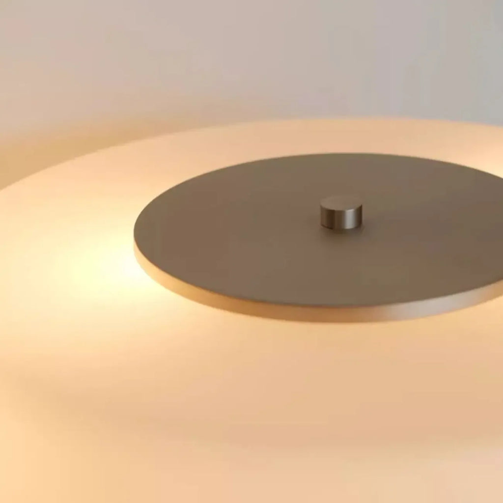 Lampadaire cylindrique moderne en verre argenté à brancher pour salon