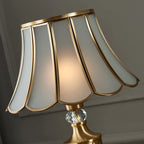 Lampadaire LED en métal doré avec cloche en verre et cristal