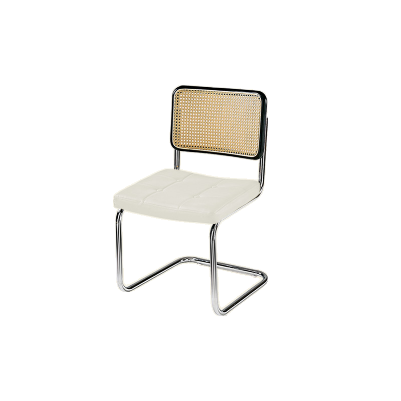 Chaise de salle à manger moderne marron à dossier tissé, en similicuir marron, à dossier cantilever.