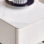 Table de chevet compacte blanche à 4 niveaux en bois avec plateau en pierre