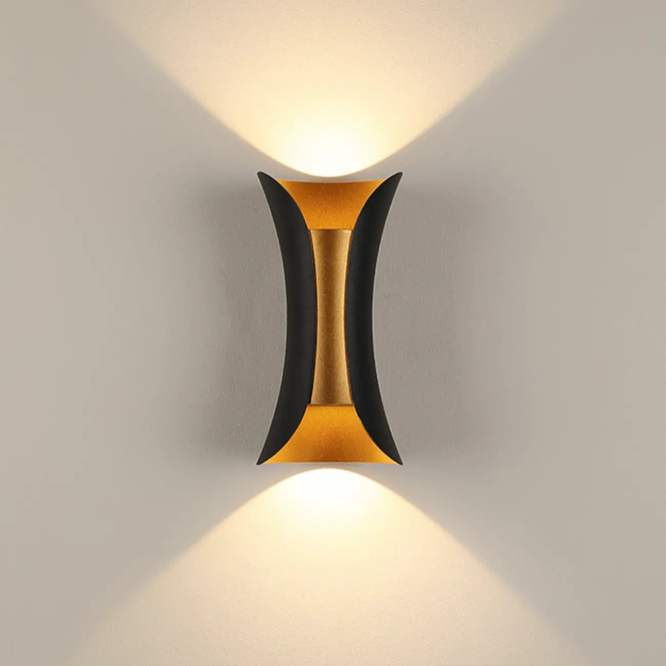 Applique murale d'extérieur moderne en métal à 2 lumières incurvées vers le haut et vers le bas