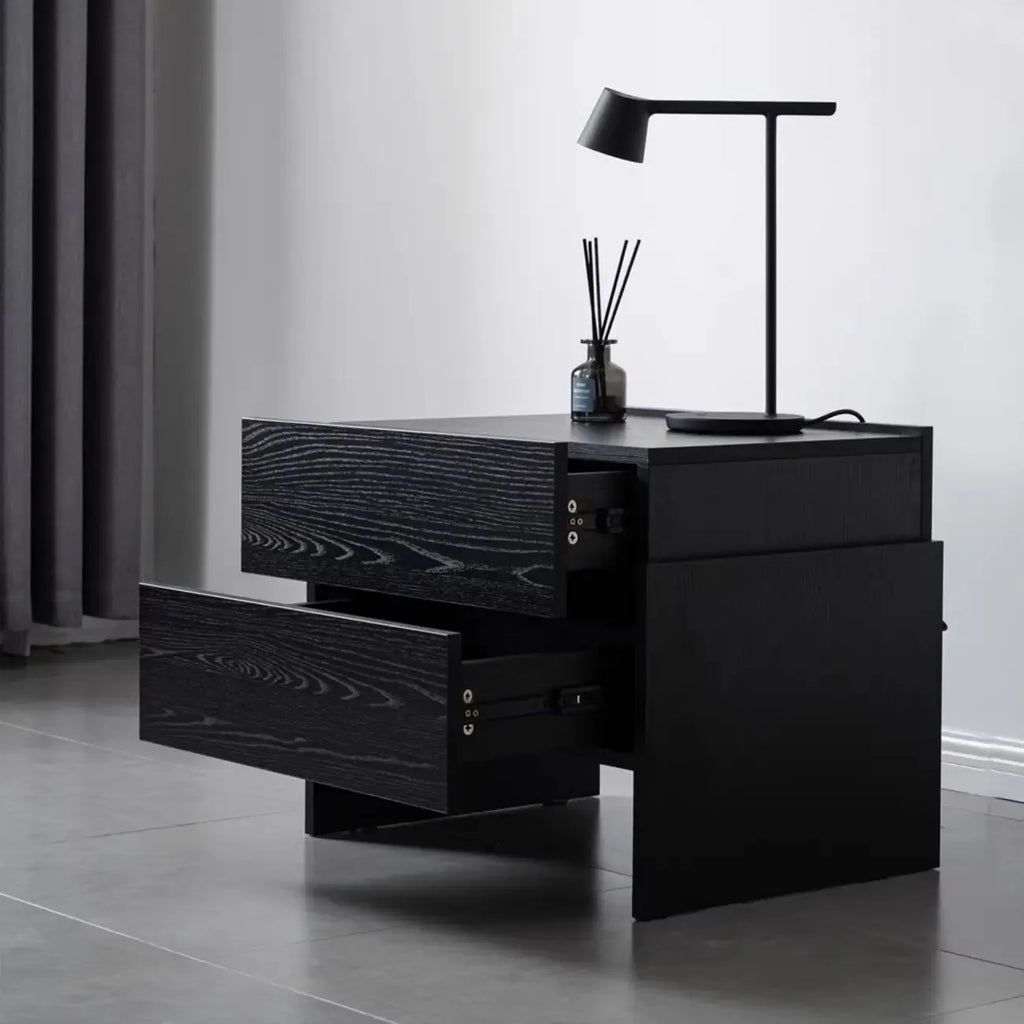 Comodino moderno con cassetti in legno per camera da letto