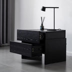 Comodino moderno con cassetti in legno per camera da letto
