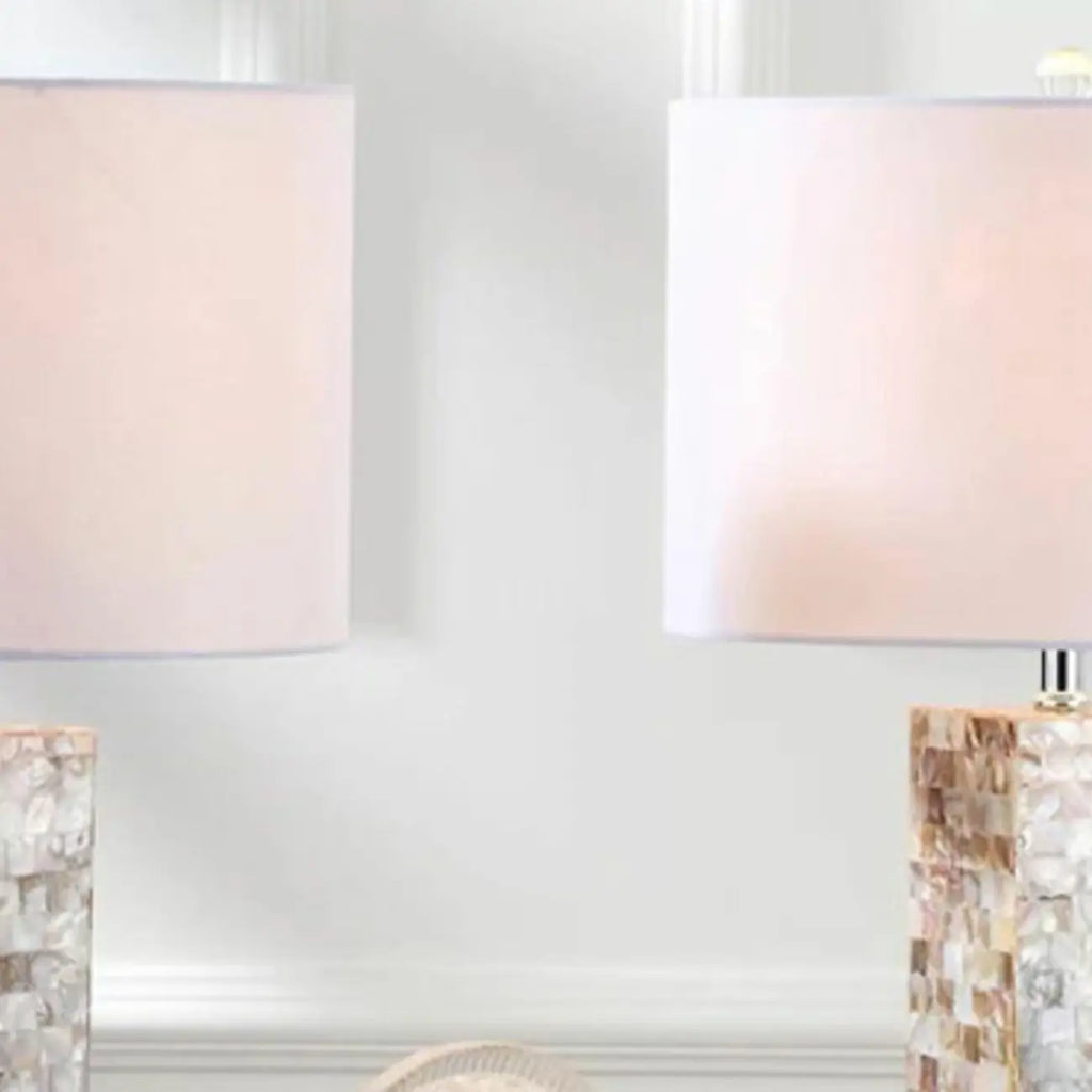 Lampe de table LED élégante à pied en coquillage et abat-jour en lin