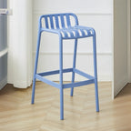 Tabouret de bar minimaliste en plastique pour intérieur et extérieur