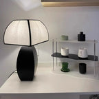 Lampe de table moderne en métal noir avec LED et abat-jour en forme de dôme