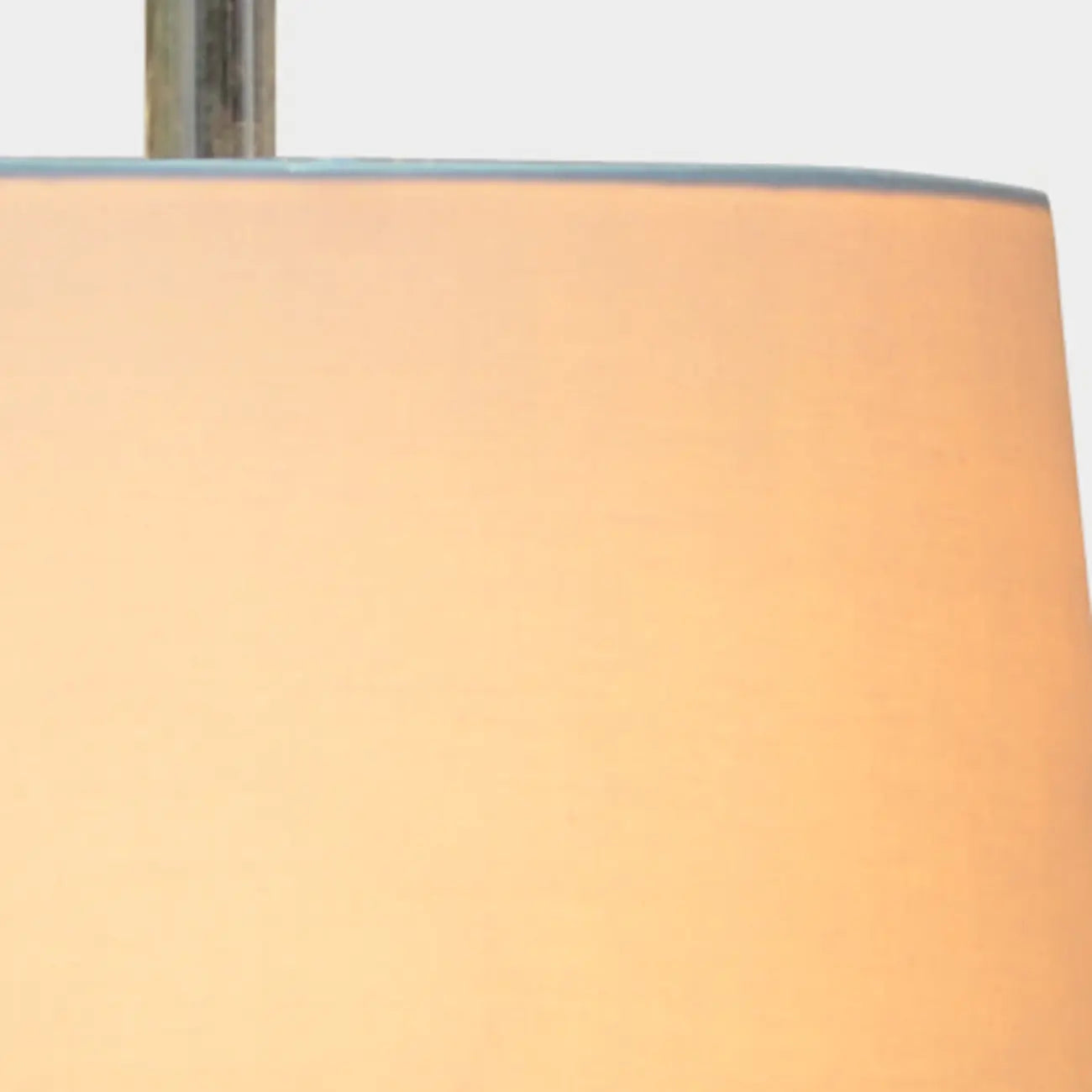 Lampe de table traditionnelle en céramique bleue avec abat-jour en tissu