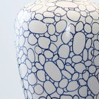 Lampe de table élégante en céramique avec abat-jour en tissu géométrique