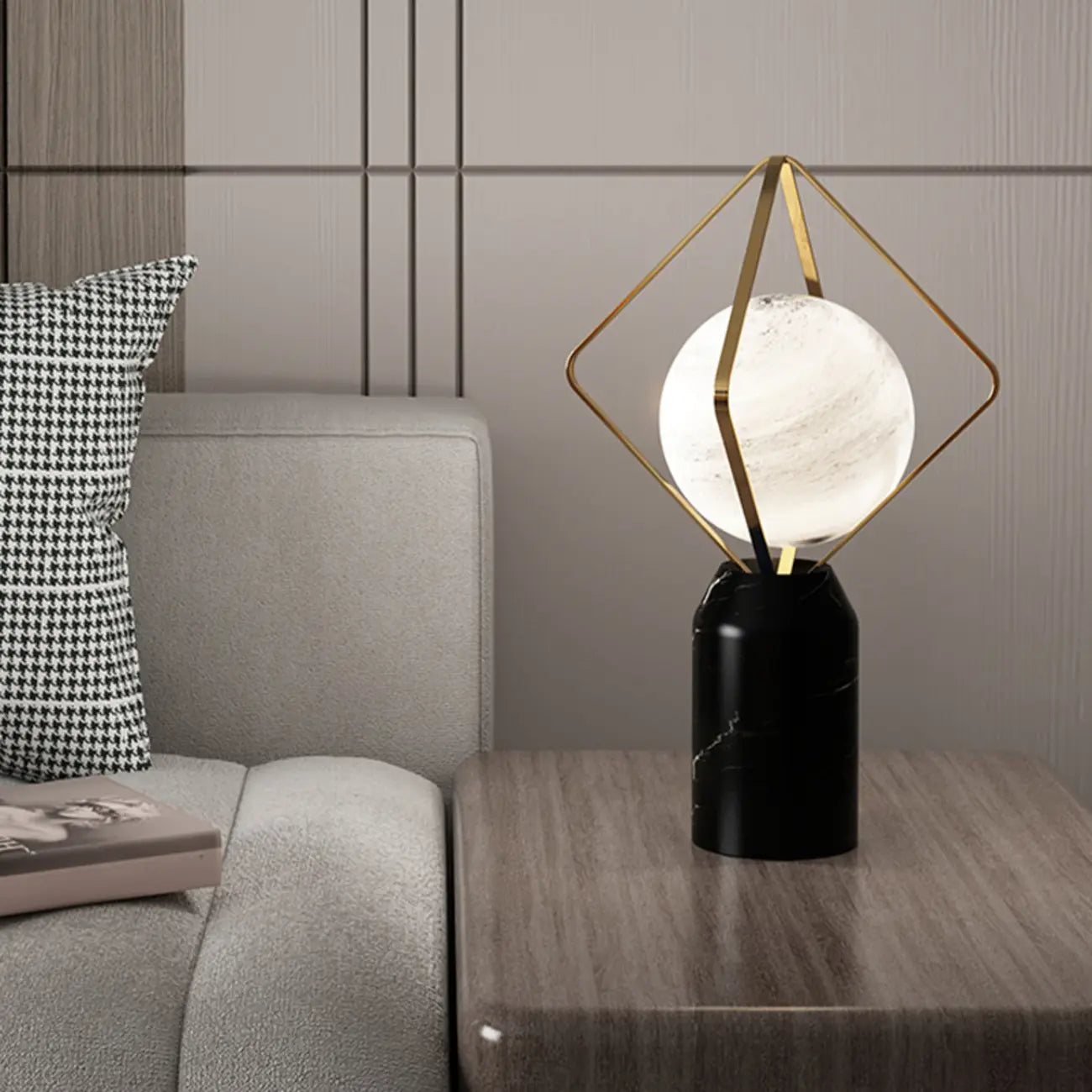 Lampe de table LED élégante à brancher, en pierre et verre, avec globe.