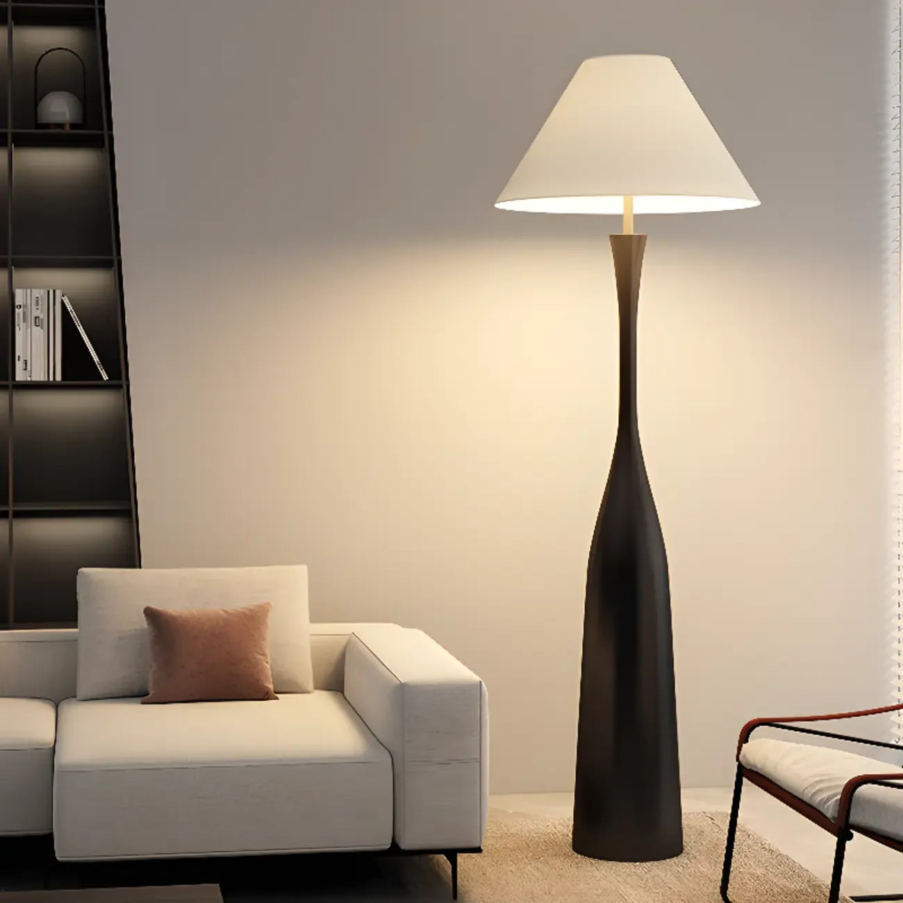 65 Lampada da terra moderna a forma di bottiglia in metallo
