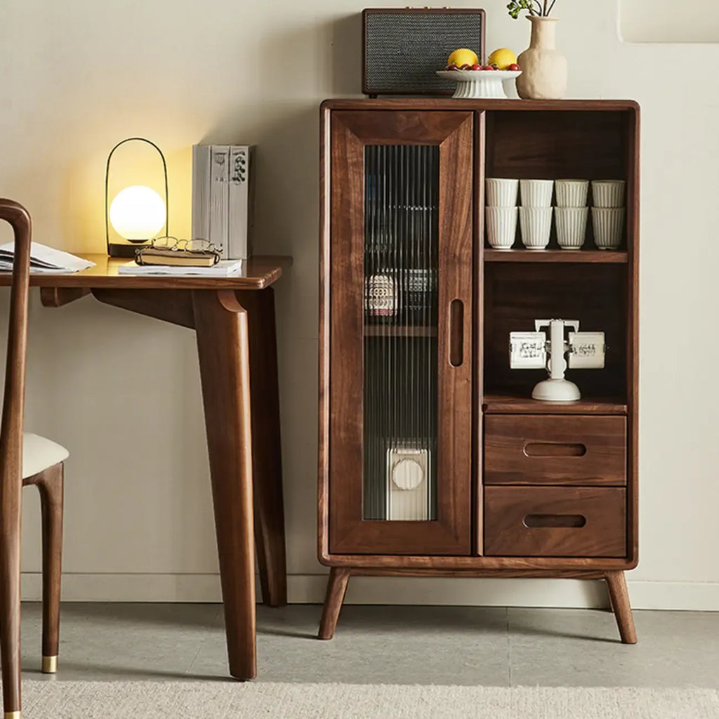 Élégante vitrine en bois avec tiroirs et porte vitrée