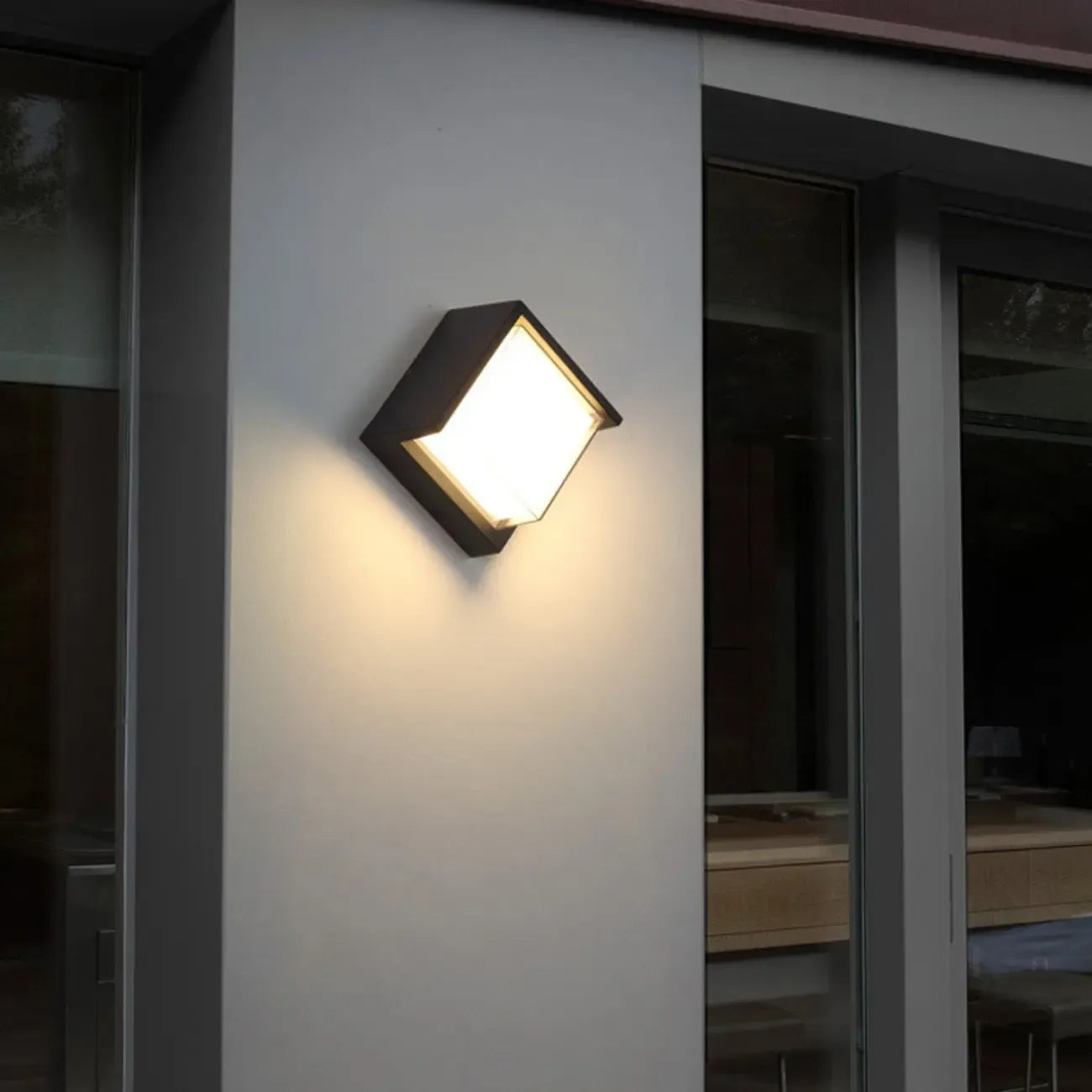 Applique murale extérieure moderne carrée en métal noir à LED