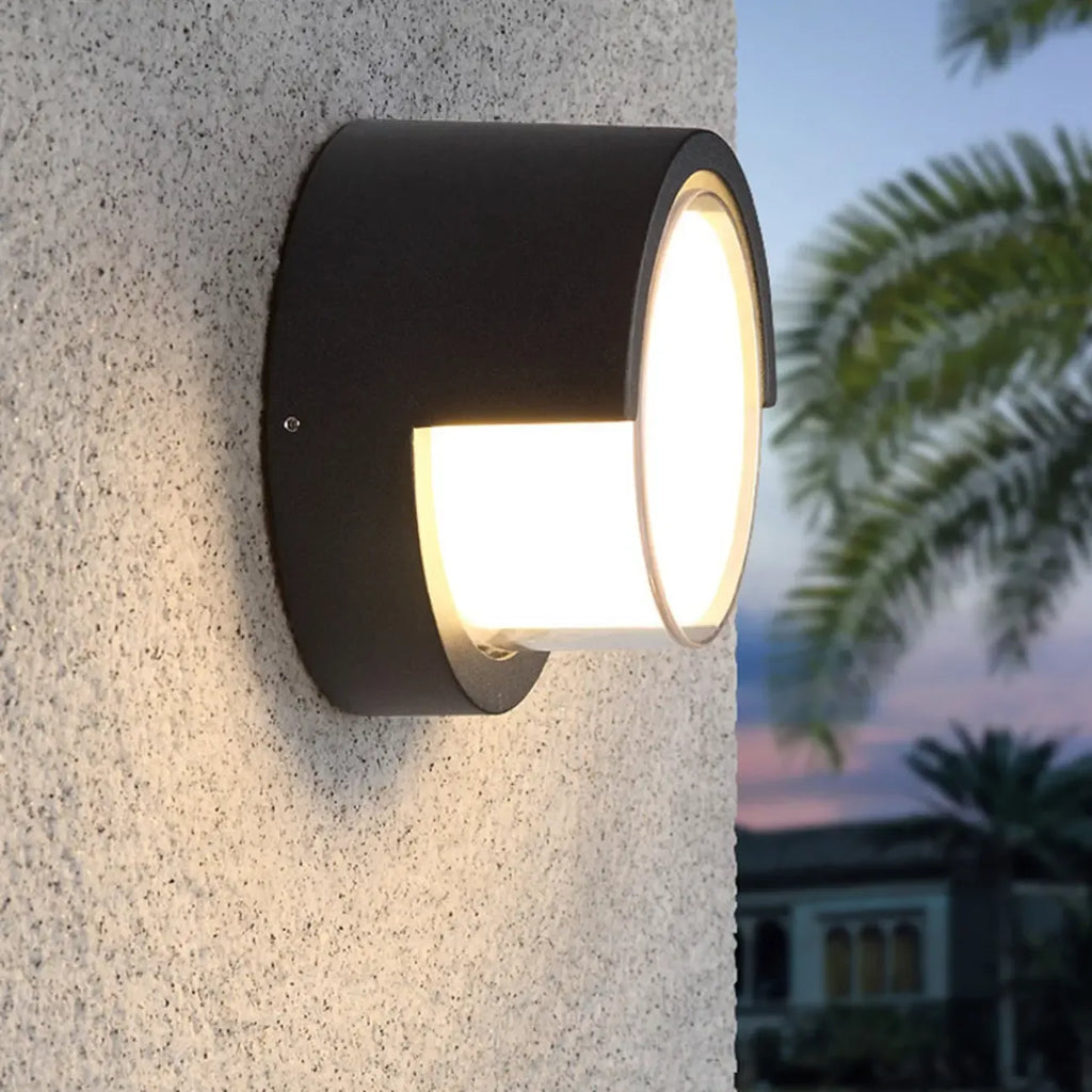 Applique murale extérieure moderne carrée en métal noir à LED