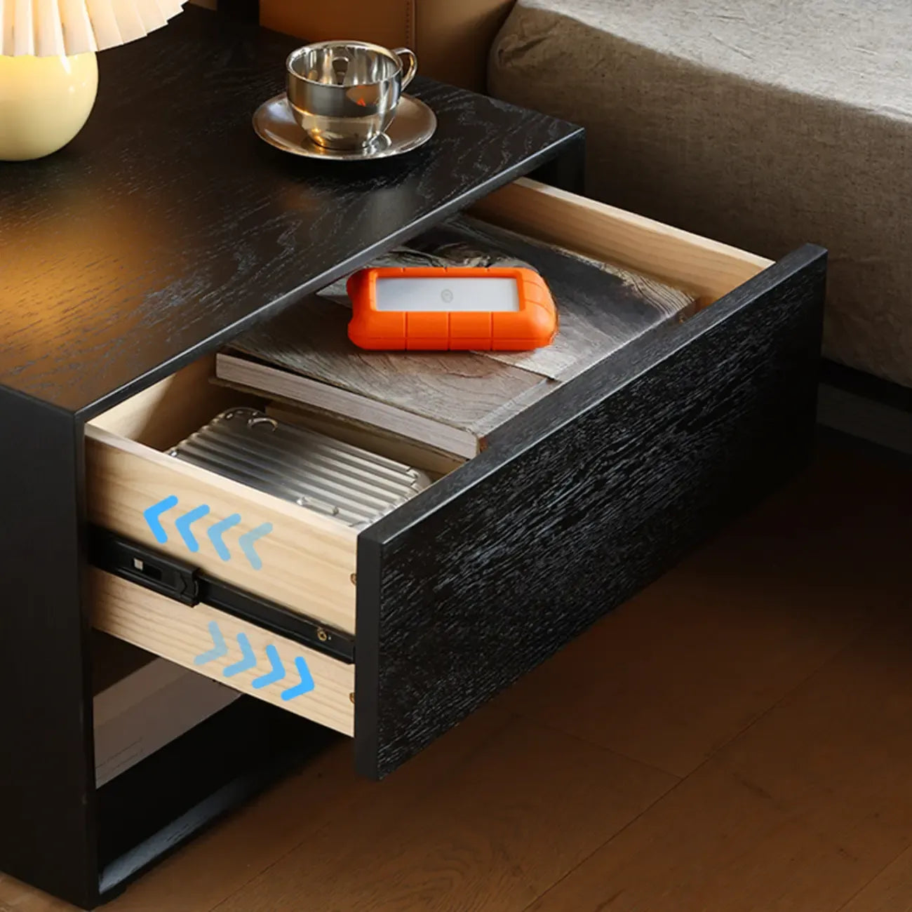 Table de chevet moderne noire avec tiroir de rangement