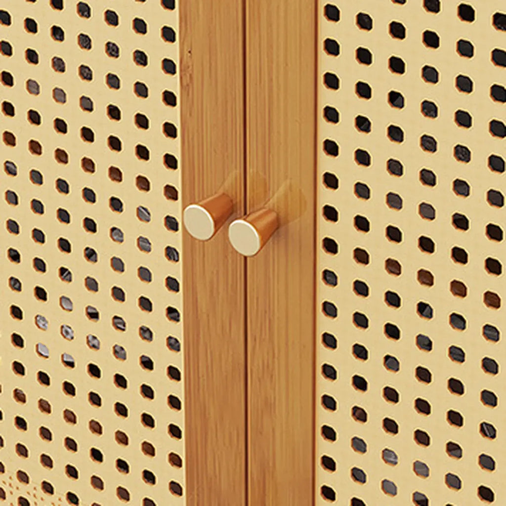 Meuble à chaussures d'entrée bohème en bambou avec portes en rotin